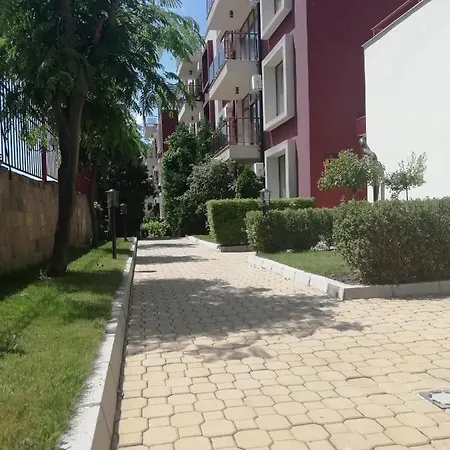 Helios 75 *